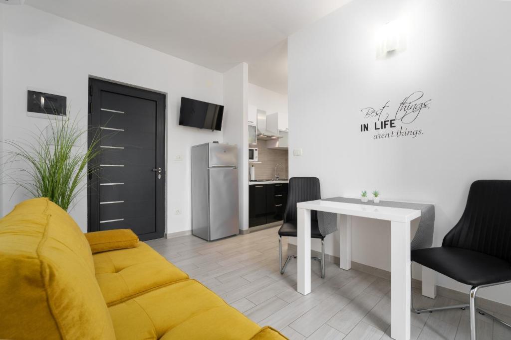 Astrid 1 by Briskva, Rabac