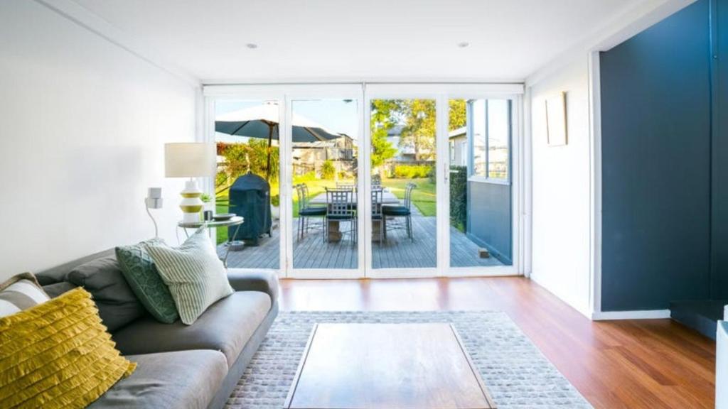 King on King Street, Callala Beach