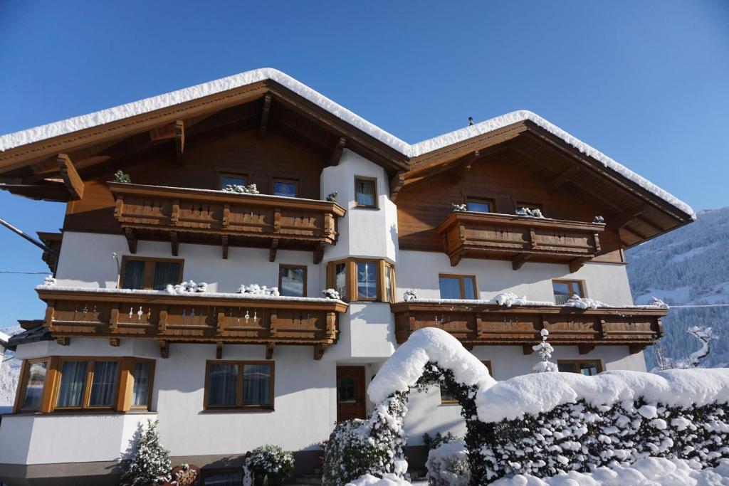 Hofer's Wiesenheim - 4