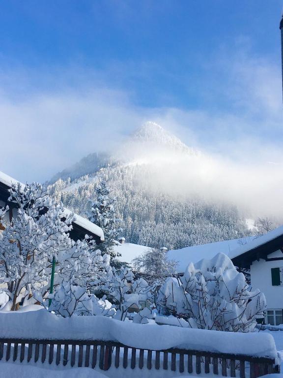 Ferienwohnung Alpensymphonie mit 110 m2 und sonnigem Balkon - 4