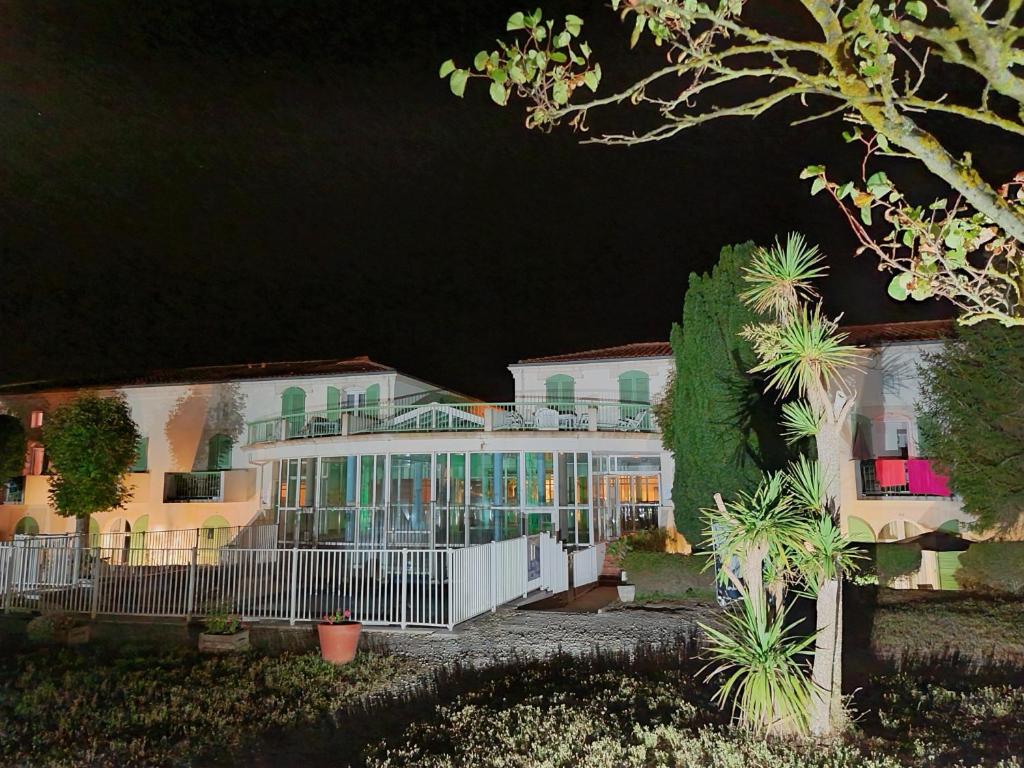 Le Palais des Gouverneurs