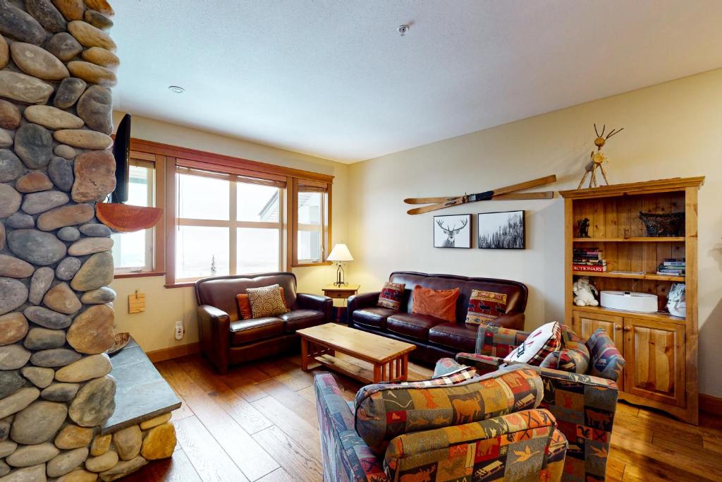 Tree Tops 10, Big White