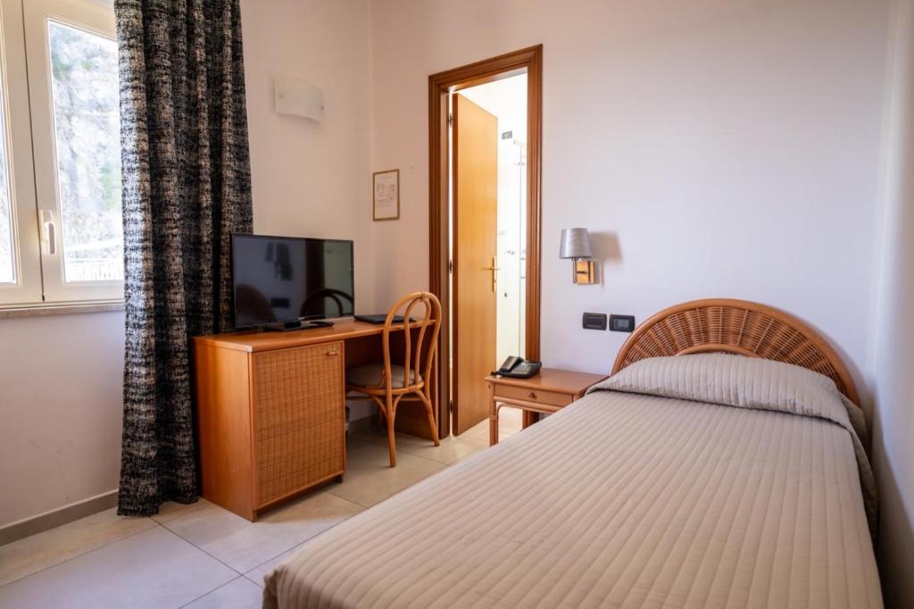 Hotel Corallo — Pokoje in Taormina, Sycylia