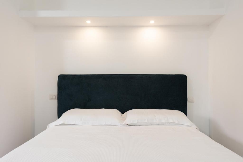 Aurelia Deluxe Suites - 3
