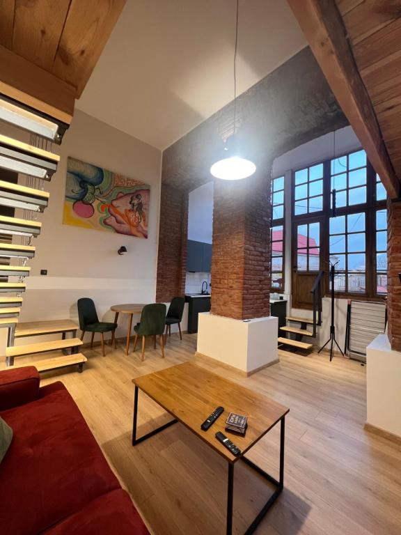 Midamo Orbeliani, Tbilisi