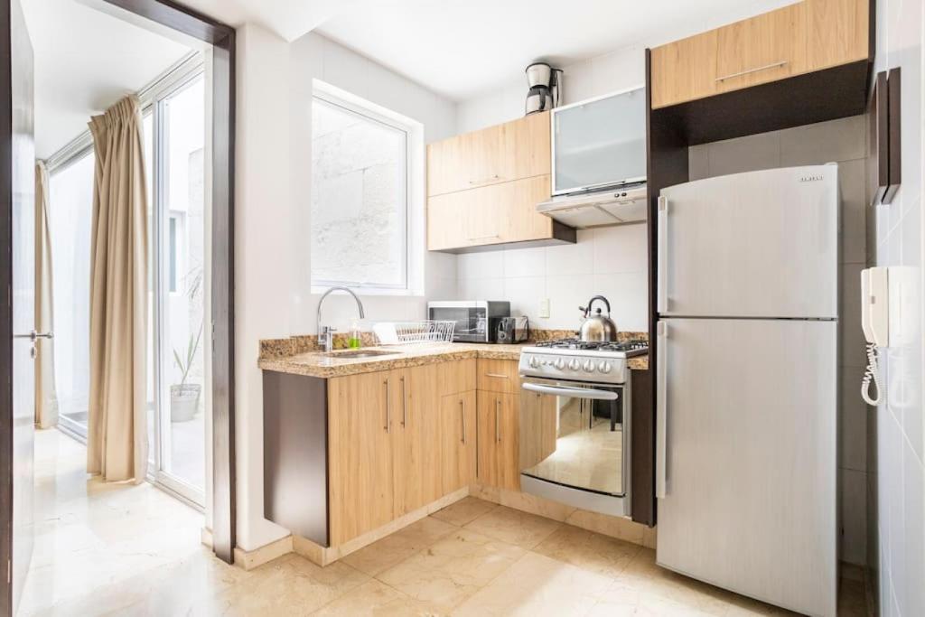 Condesa Residence Amsterdam 104 Lovely 1Bed 1 Bath on Amsterdam Av - 4