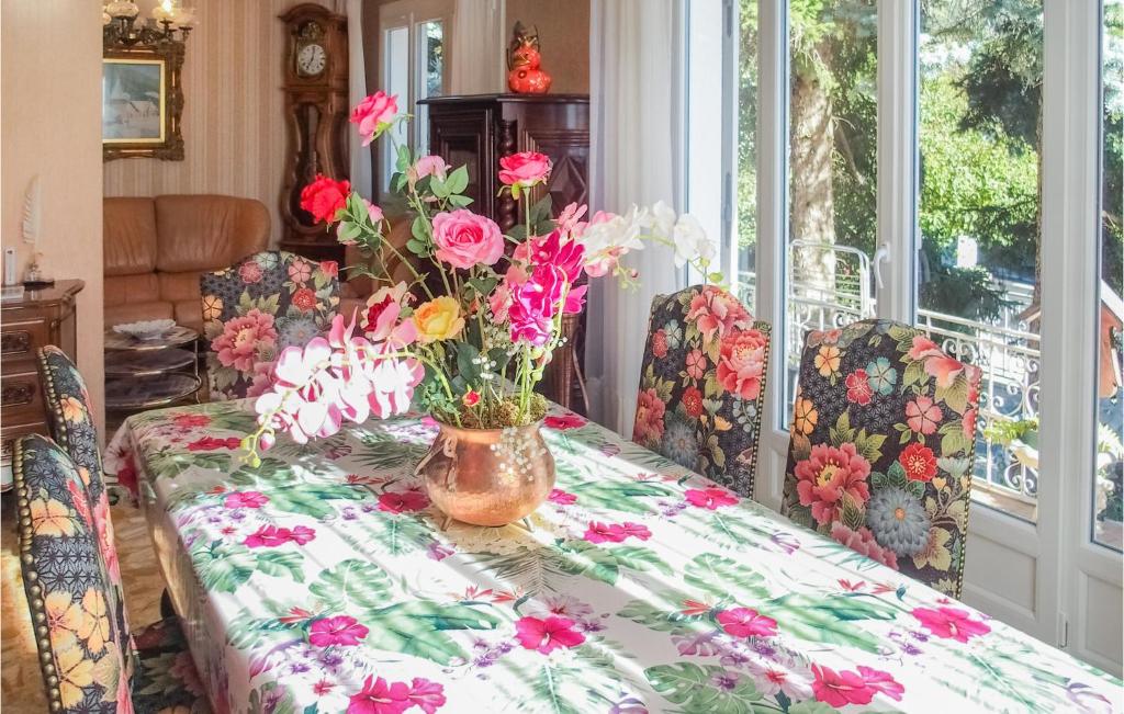 Cozy Home In Pierre-Châtel With Wifi - 4