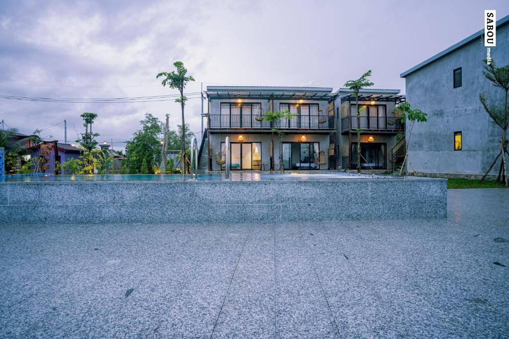 Santaniya Residence, Kampot