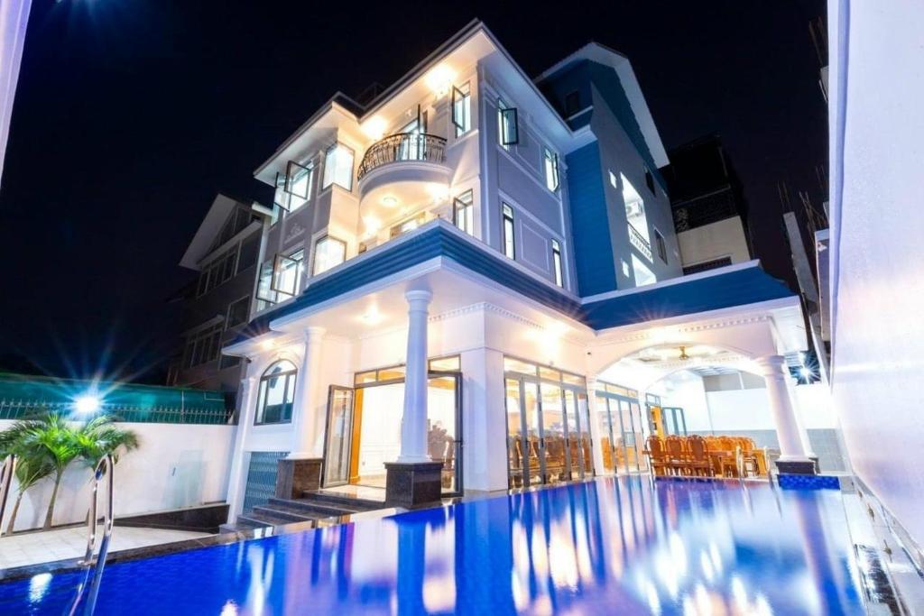 Hoàng My B2.20, Vũng Tàu