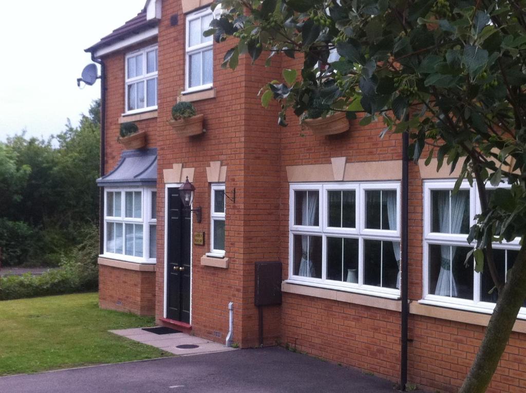 Arden House photo