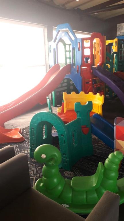 Shared lounge/TV area, Costa Maris Beach Hotel Frente Mar in Guaruja