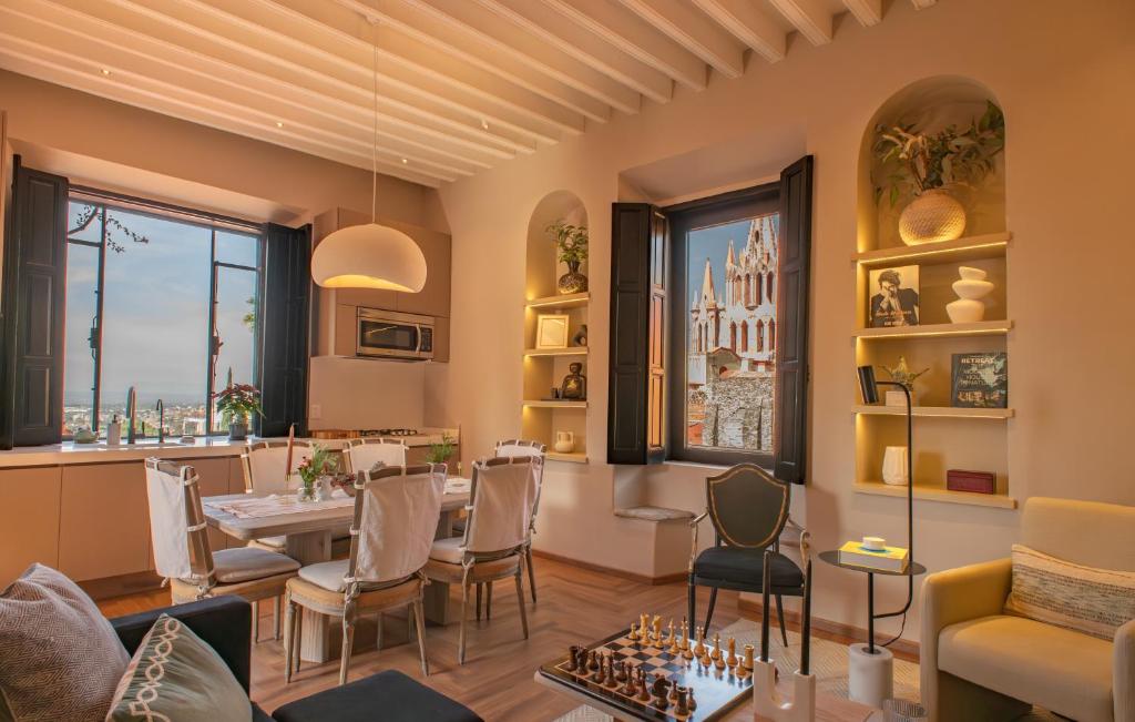 Casa Musa: Views and art, San Miguel de Allende