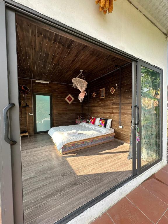 Little Ta Van Homestay