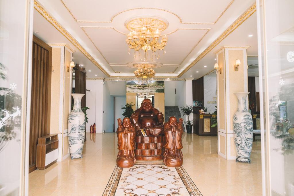 Khách Sạn Quốc Tế Tràng An