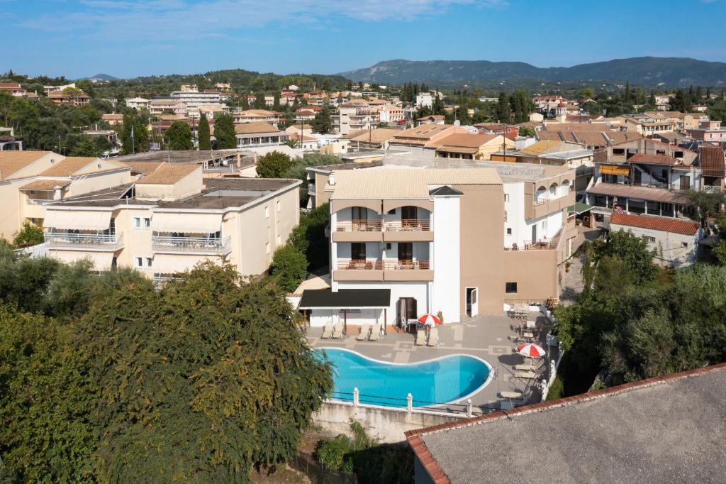 Louvre Hotel — Swimming pool in Gouvia, Ionian Islands