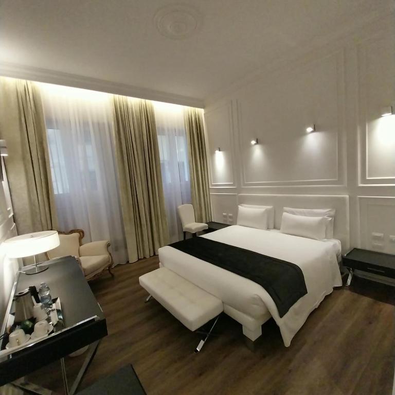 Hotel Montreal - 5