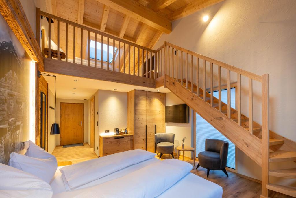 Mountain Lodge - 3