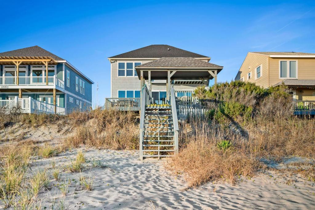 Resolute, Oak Island