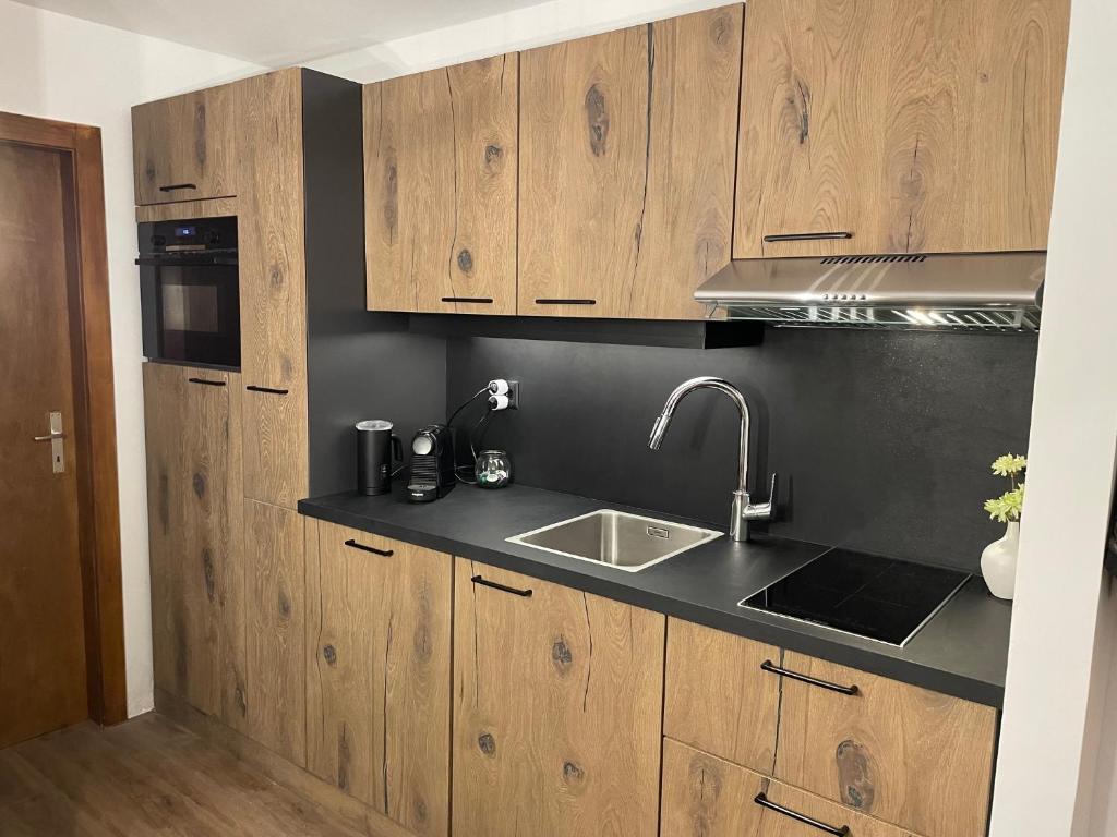 Bellevue A; nr. 301. - 3