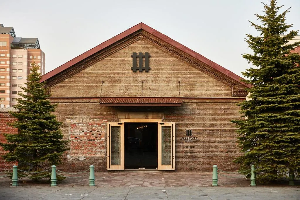 NIPPONIA HOTEL 函館 港町, hotel in Hakodate