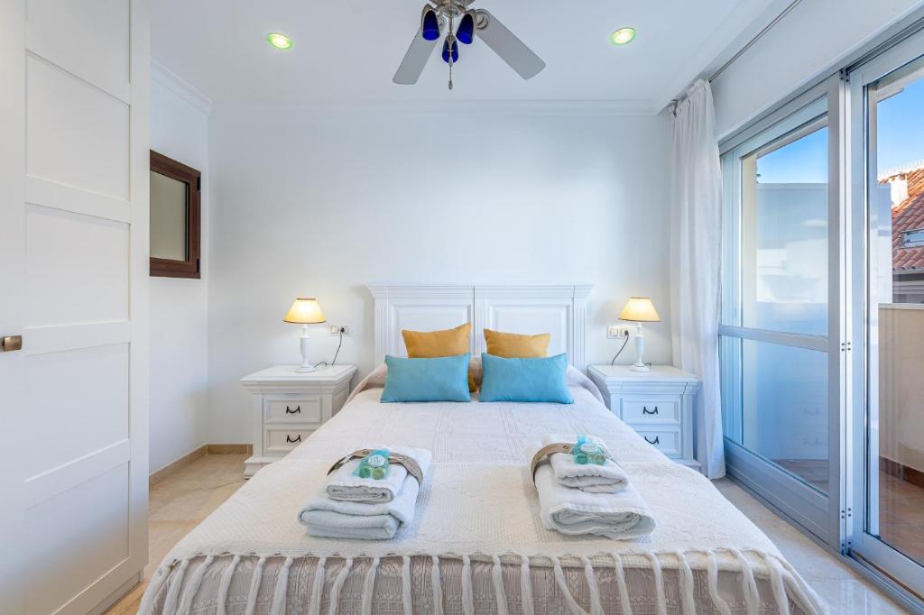 797 HOLIDAY RENTALS- Renovado piso en el paseo maritimo fuengirola - 2