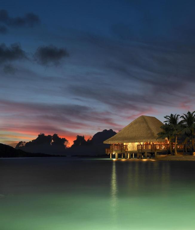 ทัศนียภาพภายนอกโรงแรม