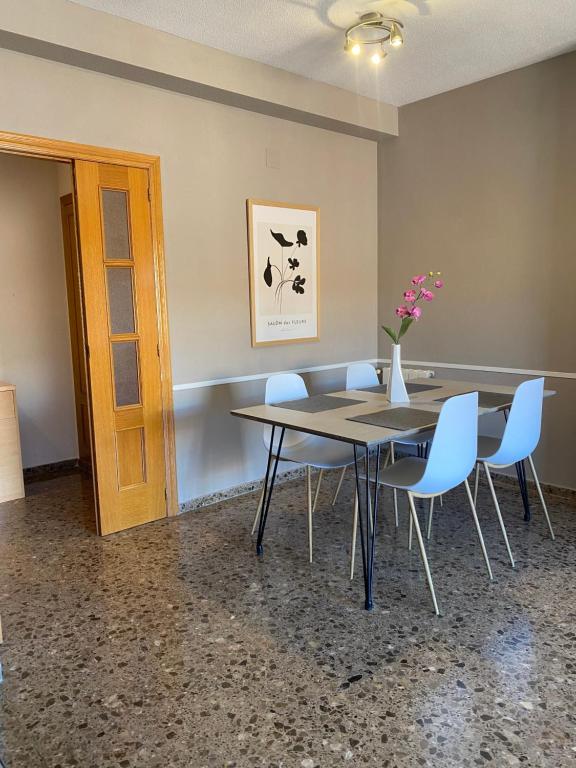 Apartamento Ciencias y Playa - 5