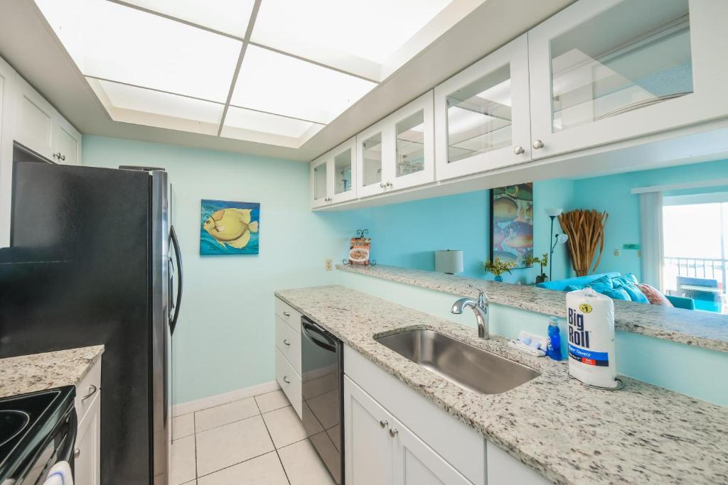 Sunset Terrace 104, Bradenton Beach