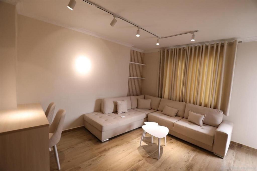 Siar apartament, Pogradec
