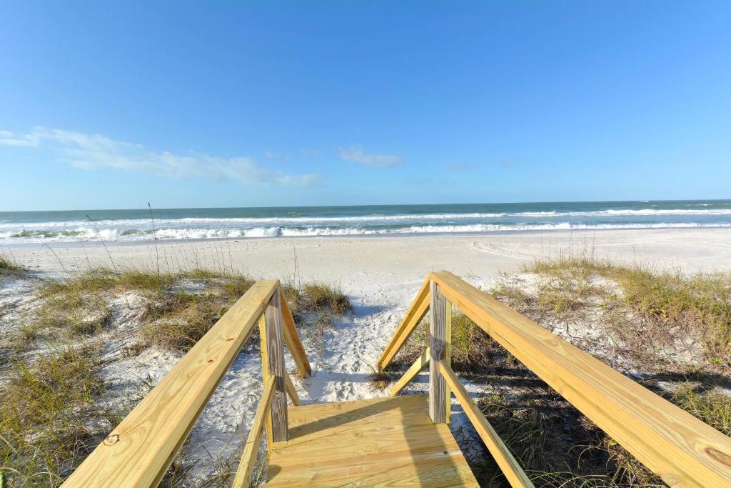 LaPlage 2, Holmes Beach