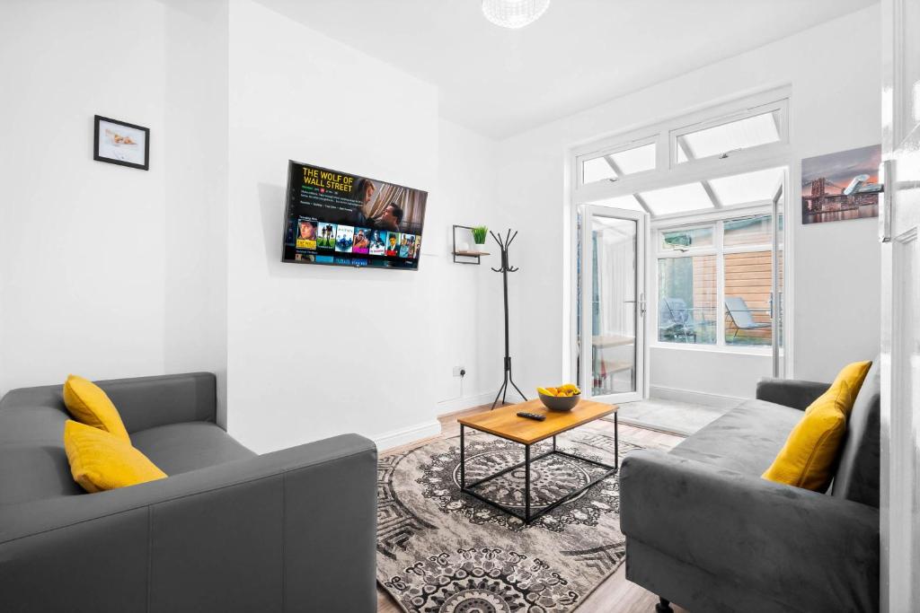 Home in Birmingham Cosy Stays, Birmingham