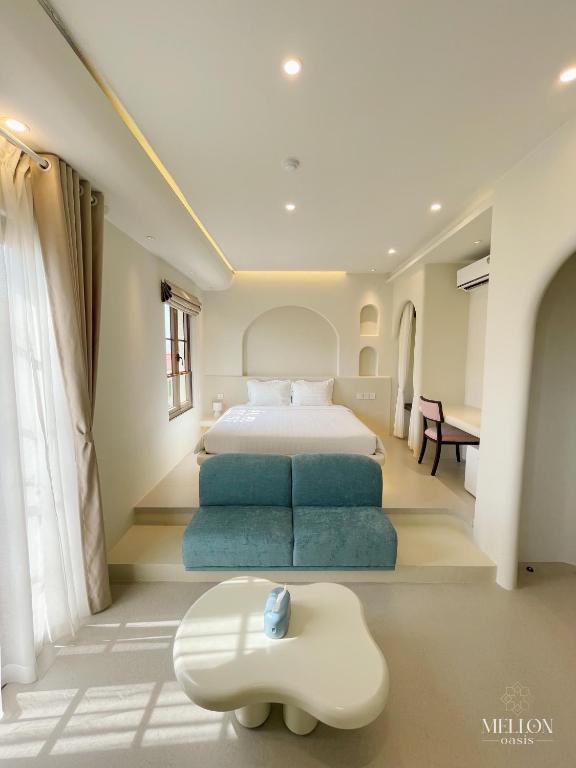 Mellon Oasis- Sunset Town Phu Quoc