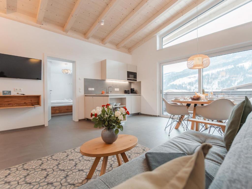 Apartment Das Georgen- Kitzsteinhorn by Interhome - 2