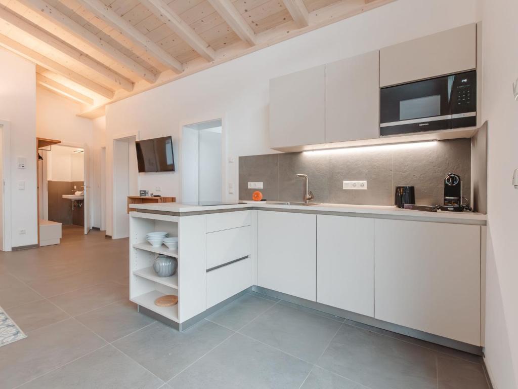 Apartment Das Georgen- Kitzsteinhorn by Interhome - 5