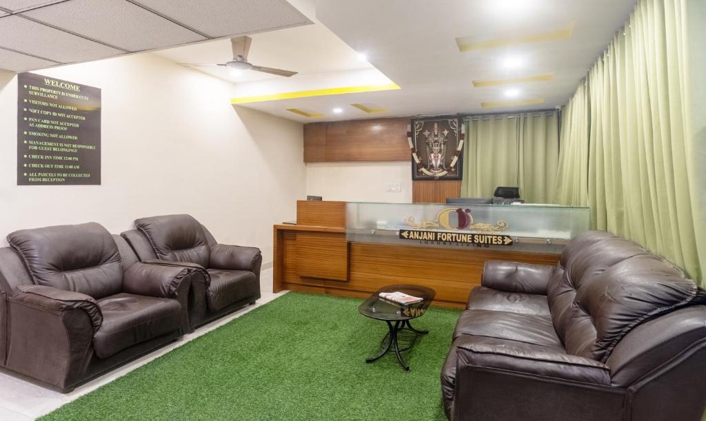 フロント・ロビー