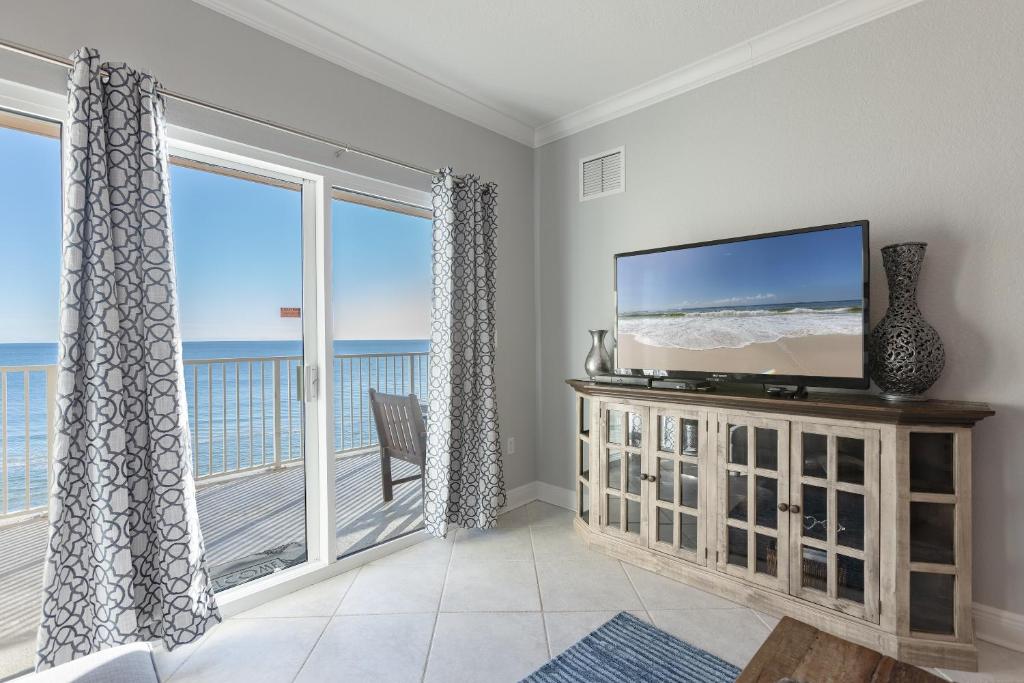 Crystal Shores West 204, Gulf Shores