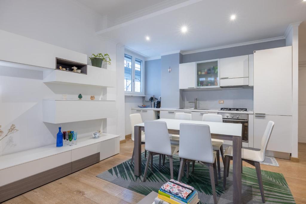 [CASA LUCIA 5 stelle] Lungotevere della Vittoria - 3