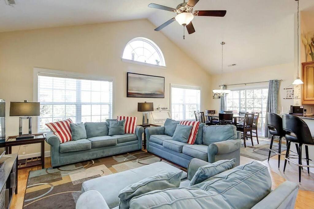 Spacious House with Pool near the Beach 2165, Myrtle Beach