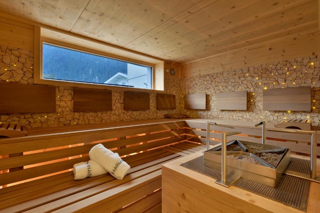 Hotel Garni Jennewein - 5