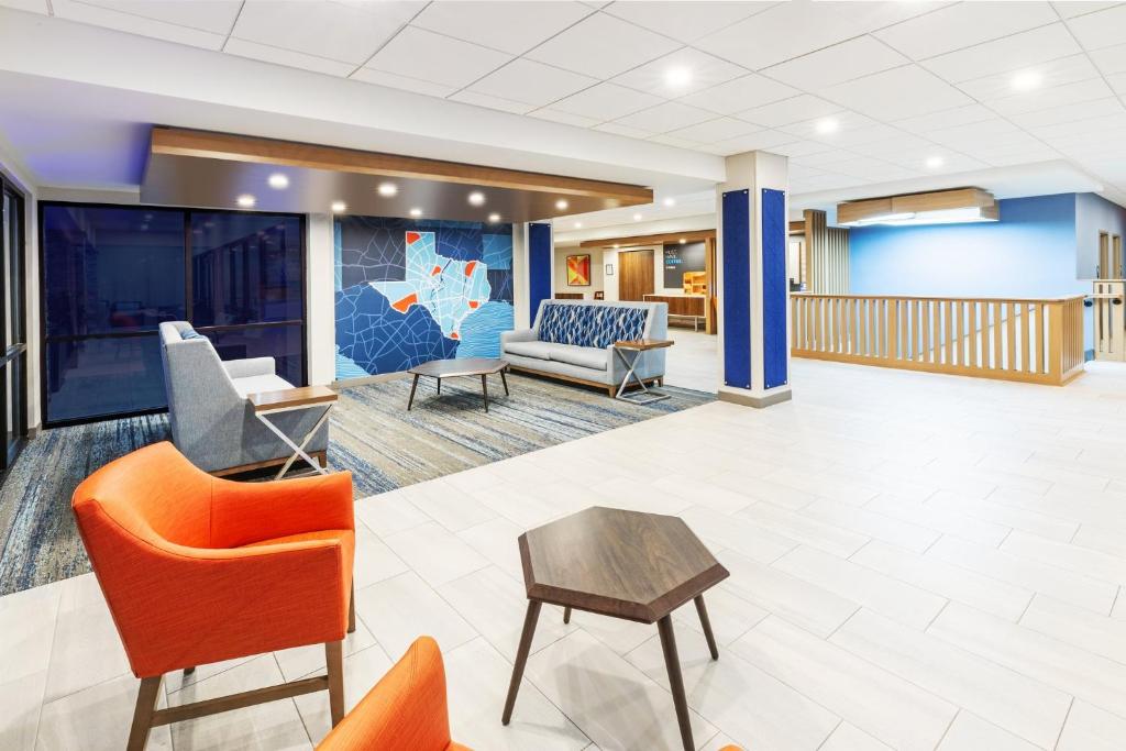 ホリデイ イン エクスプレス エルパソ セントラル バイ IHG (Holiday Inn Express El Paso-Central By IHG) 外観