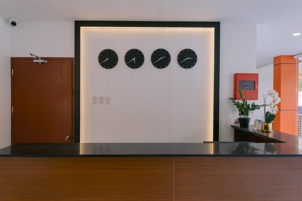 Lobby, Cris Inn-Tagum in Tagum