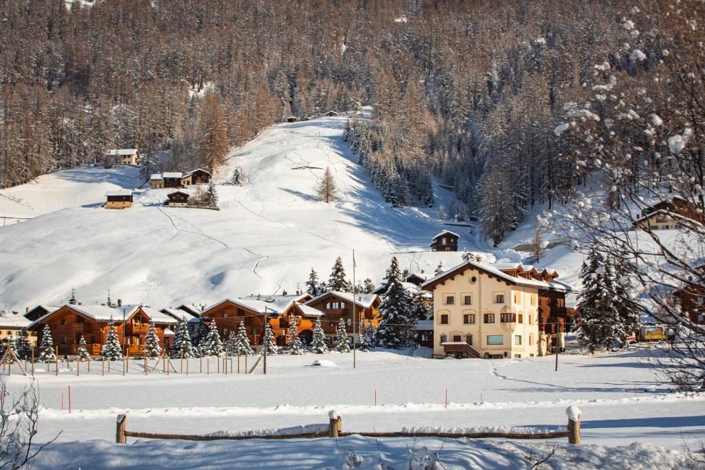 White Pine Lodge Livigno - 3