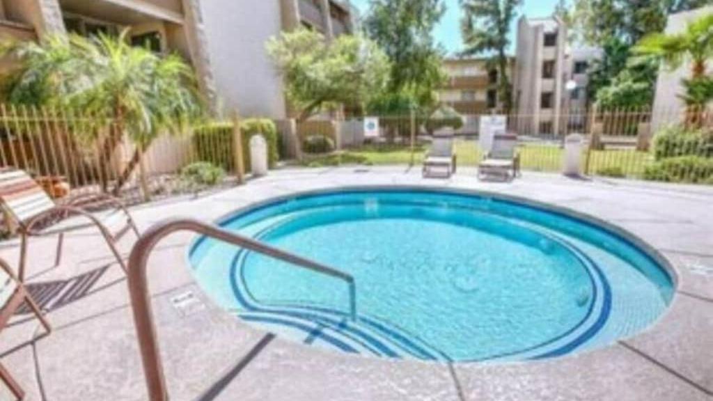 Charming 2Bd-2Bth in Heart of Old Town Scottsdale, Scottsdale