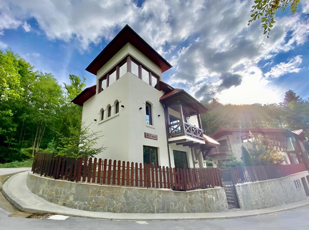 Alfinio Villa 전경