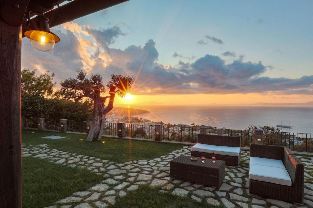 My Exclusive Italy - Luxury Villa with breathtaking Seaview, pool, BBQ - 3
