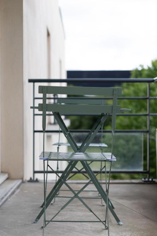 T2 très bien situé-refait-Balcon aménagé-box clos - 4