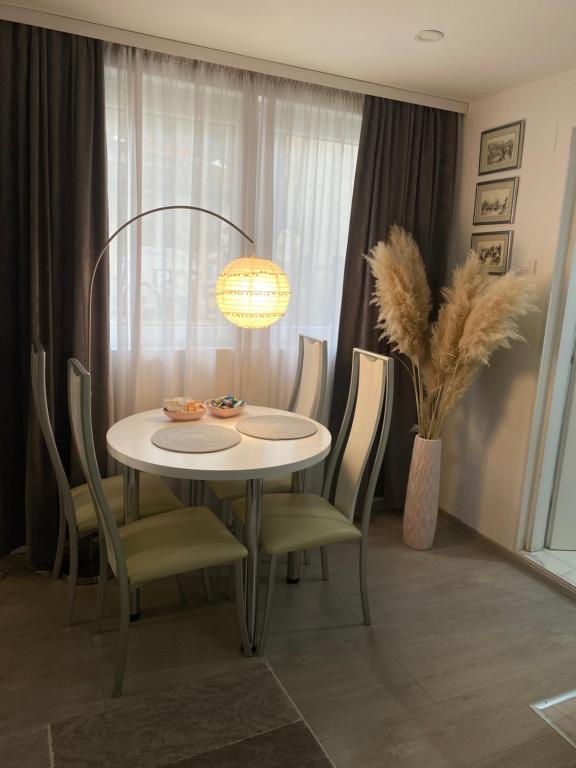 Fairytale Apartment - 2