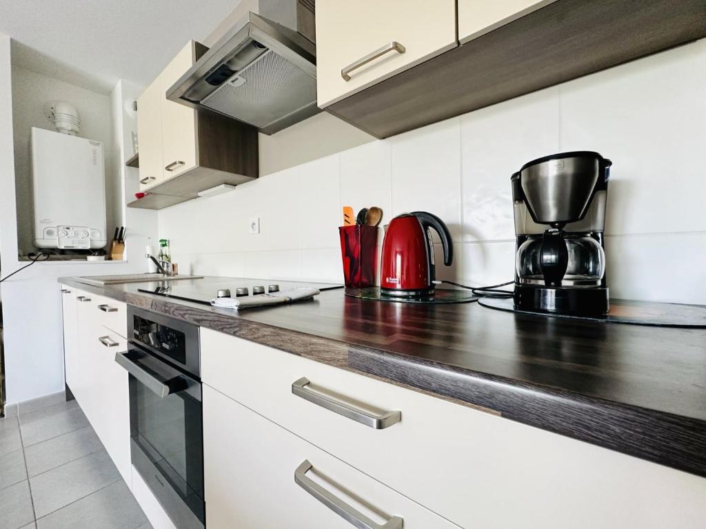 Appartement recent quartier des Nouettes avec parking - 2