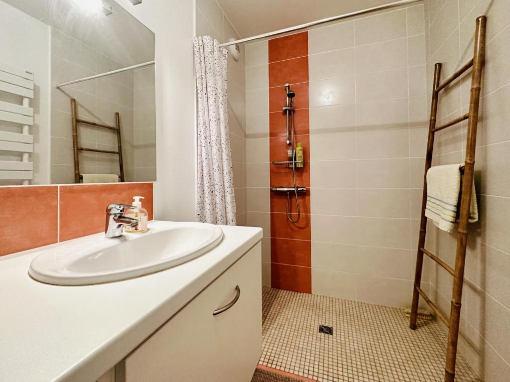 Appartement recent quartier des Nouettes avec parking - 5