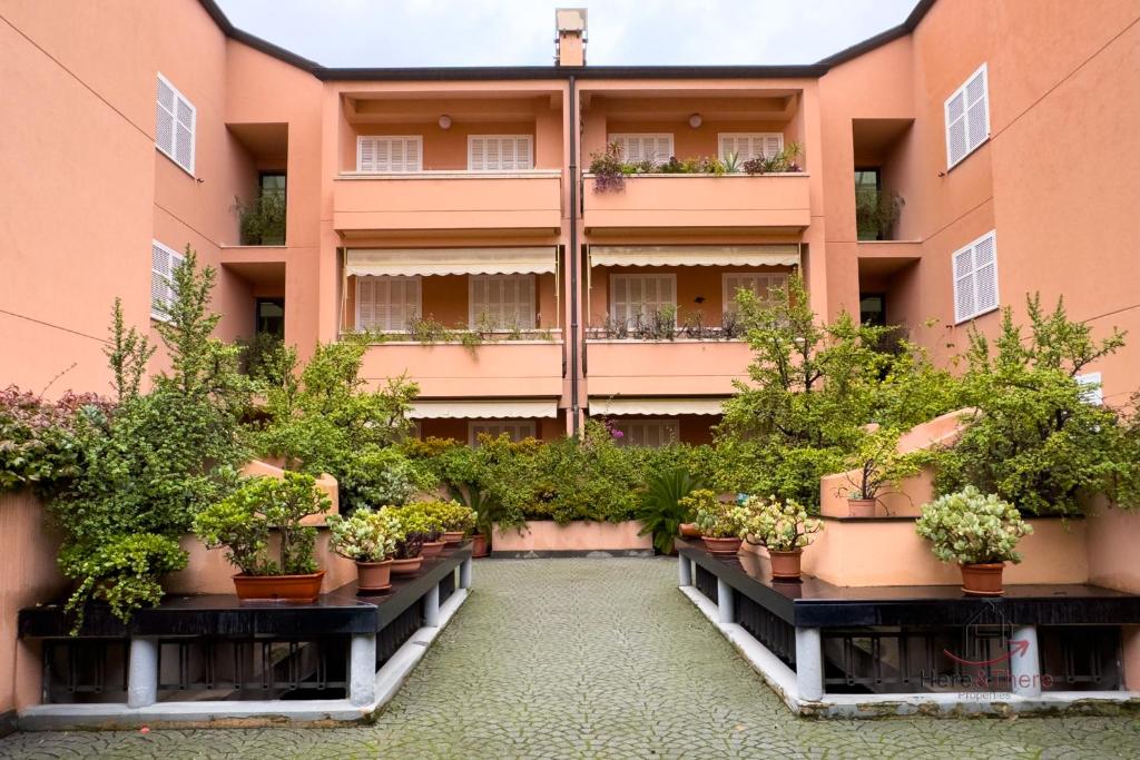 Balcony and garage - Beaches 5min away - Smart TV - 2